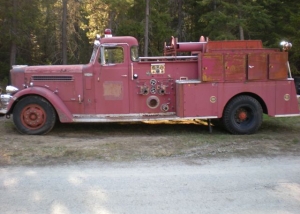 1959 Pirsch fire engine - driver's side