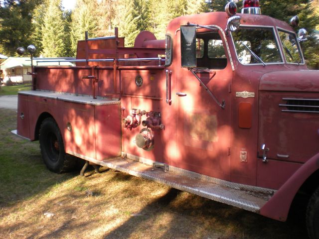 1959 Pirsch Fire Engine - passenger's side